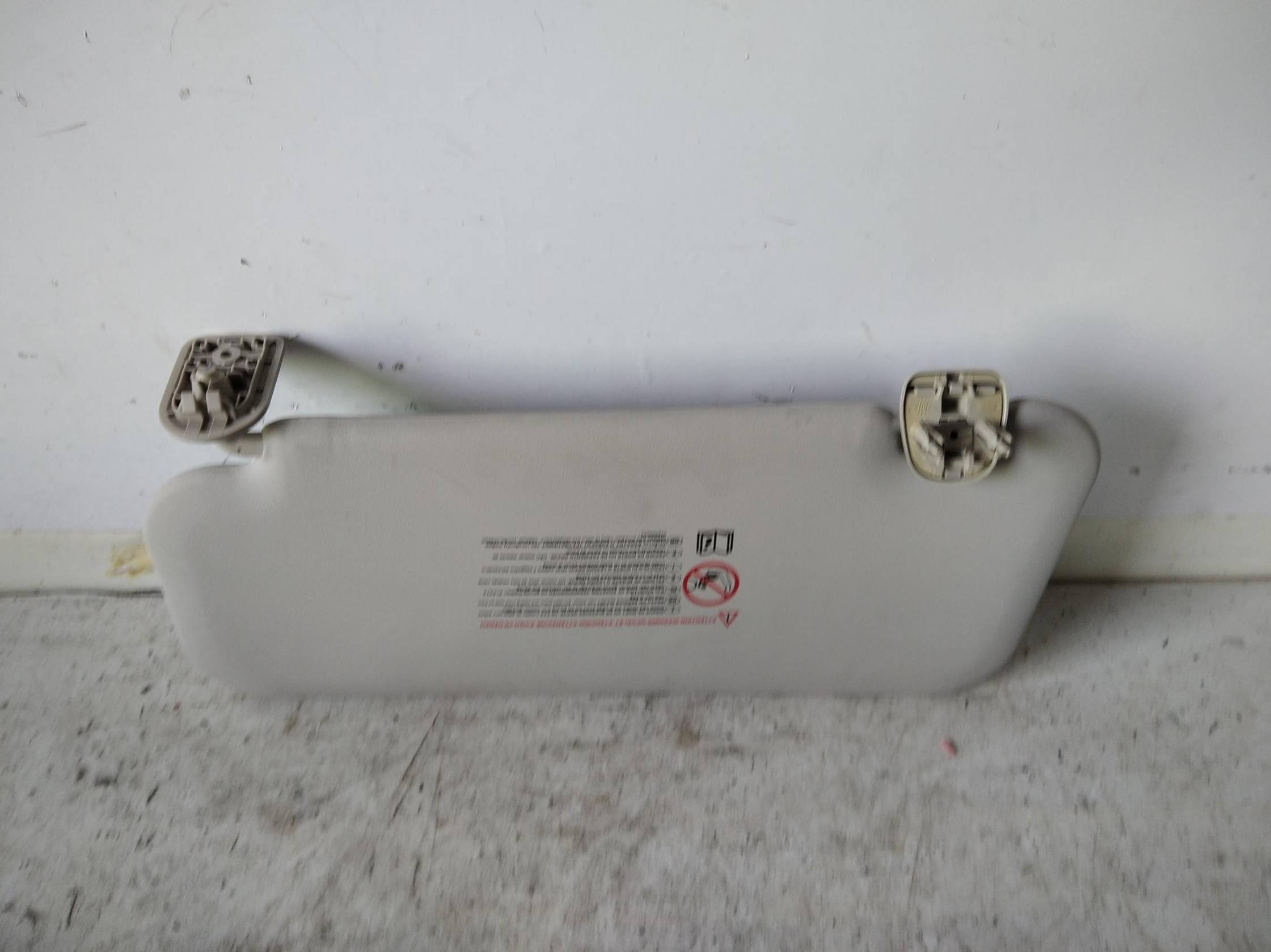 Aletta parasole parabrezza